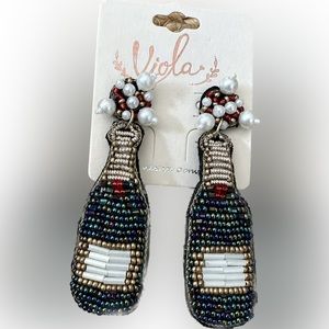 NWT Champagne Bottle Beaded earrings